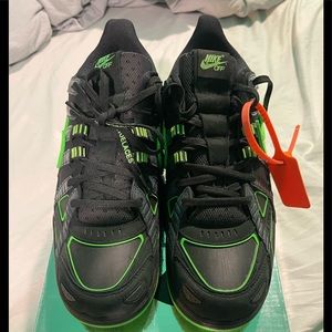 NIKE DUNK LOW- OFFWHITE